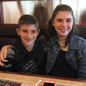 Meet your Posher, Stacy